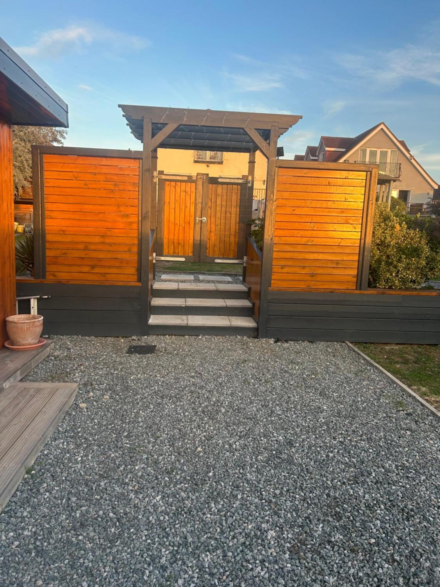 Me Old Abode Entire Garden Cabin Near The Sea Herne Bay Buitenkant foto